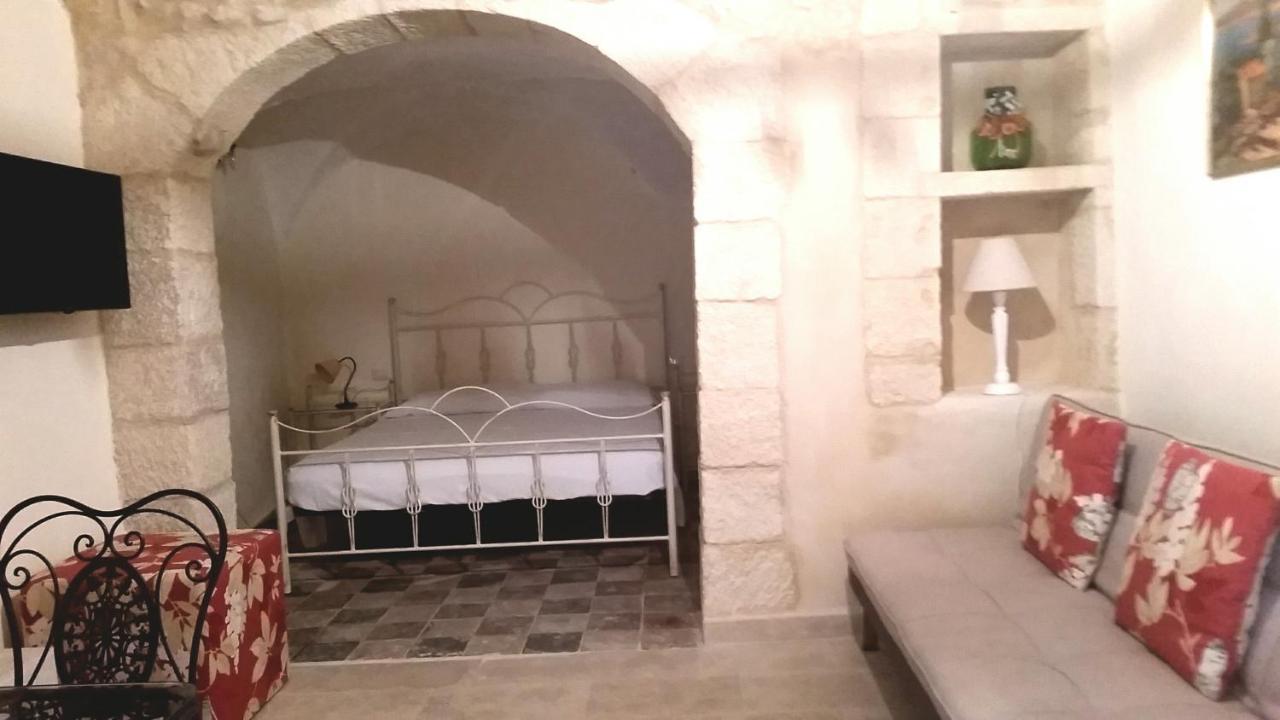 Вилла Borgo Hedone Шикли Экстерьер фото